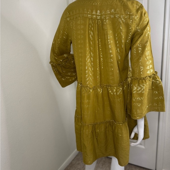 Elan Elegant Gold Tiered Dress Size Medium.   #318 - Picture 12 of 17